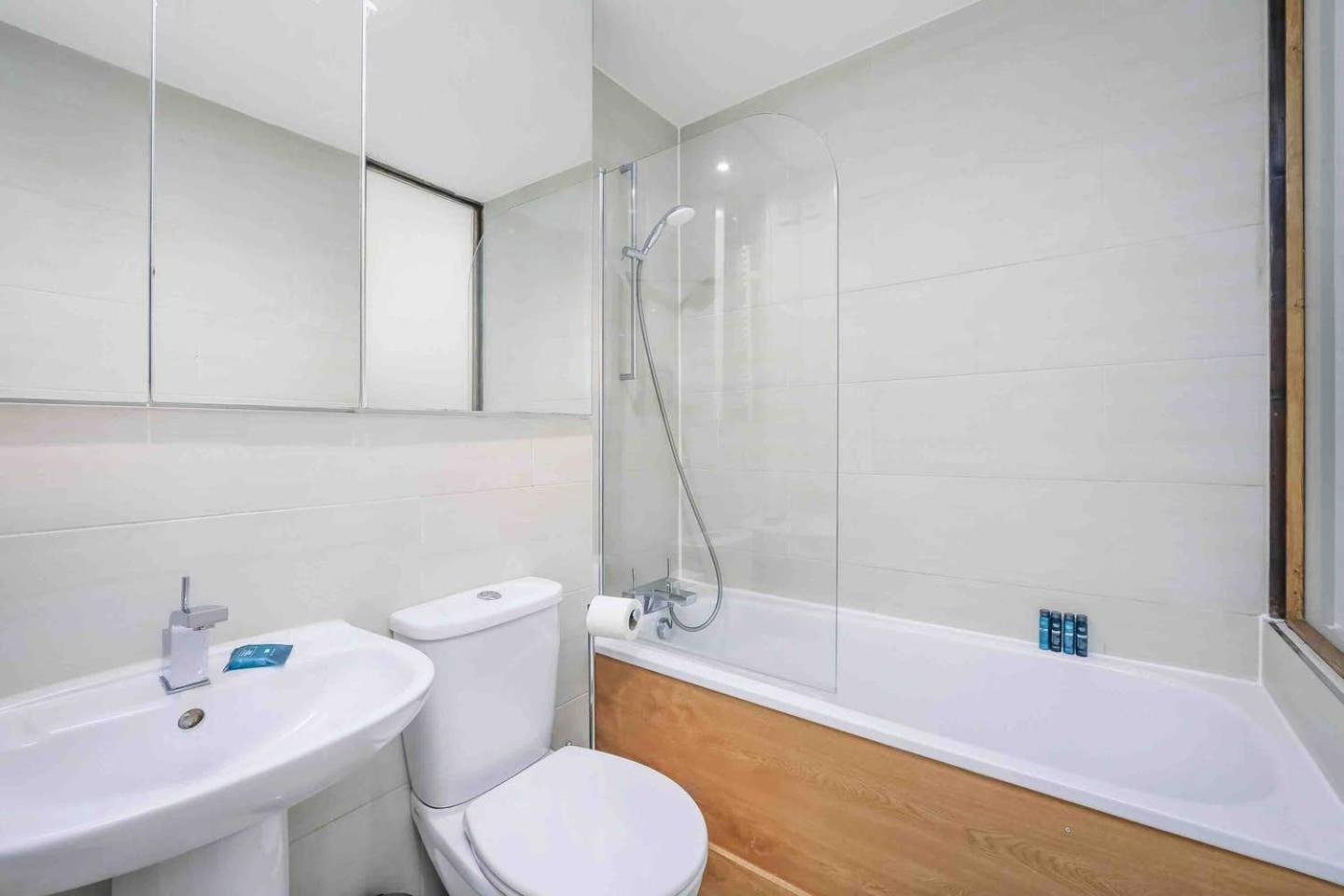 Appartement 2 Bed By Oxford Circus And Regent Street! à Londres Extérieur photo